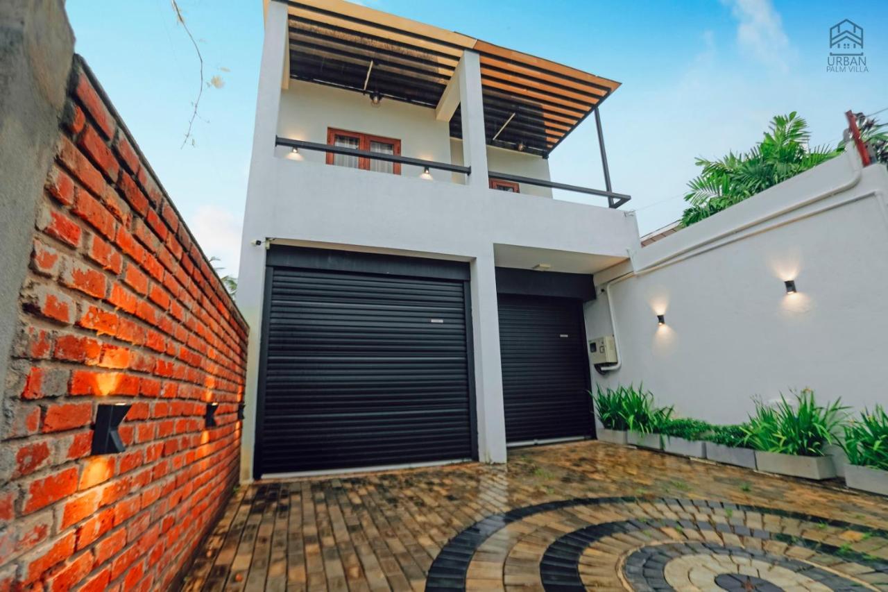 Urban Palm Villa Anuradhapura Exterior photo